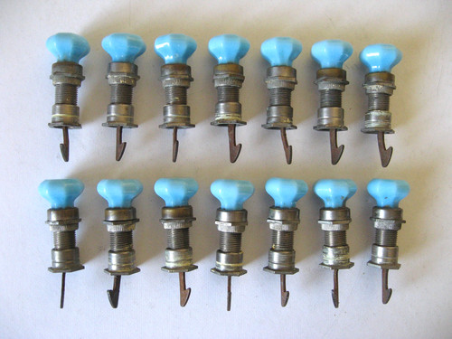 Robbin egg blue - 14, glass