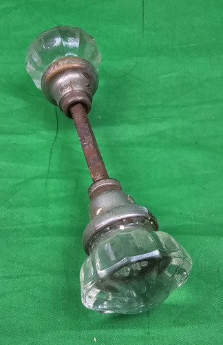 Vintage clear glass door knob - clear,
